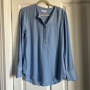 Equipment Womens Light Blue Silk Shirt Size L